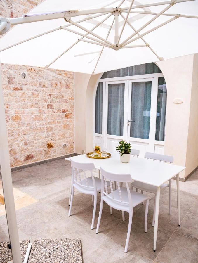 Villa Aurelia Suites And Apartments 로코로톤도 외부 사진