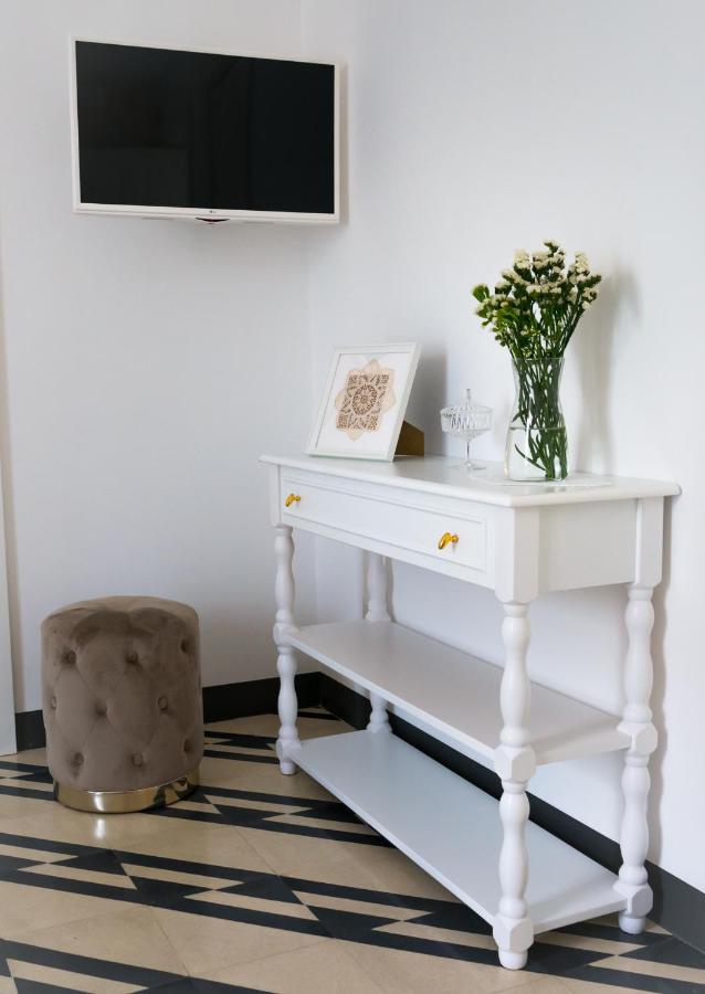 Villa Aurelia Suites And Apartments 로코로톤도 외부 사진
