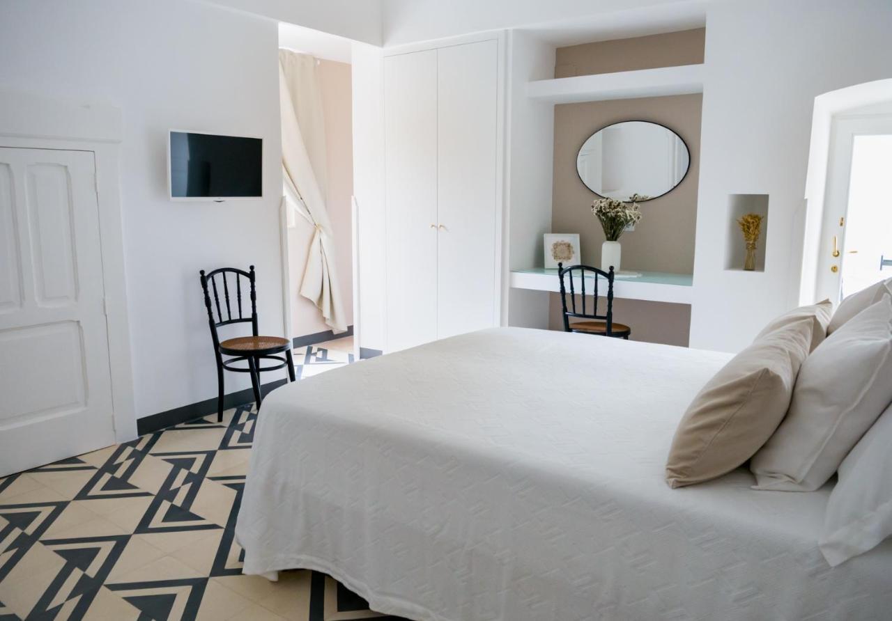 Villa Aurelia Suites And Apartments 로코로톤도 외부 사진
