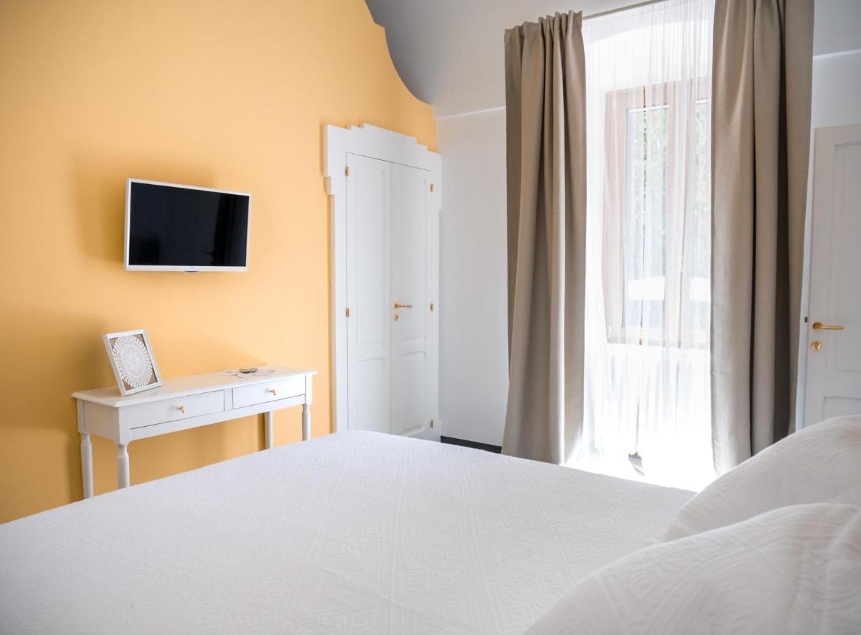 Villa Aurelia Suites And Apartments 로코로톤도 외부 사진